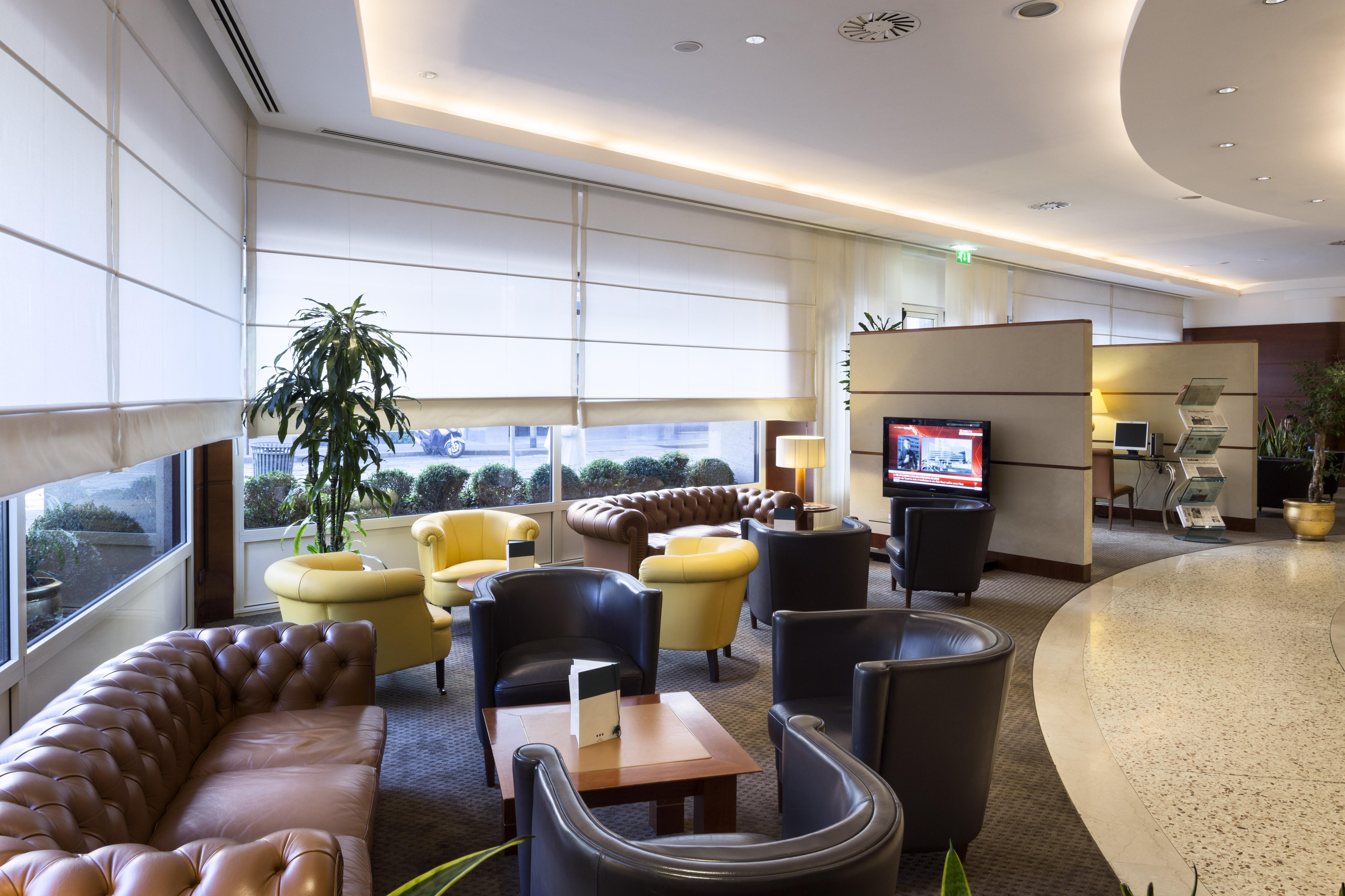 Una Hotels Cusani Milano Bagian luar foto