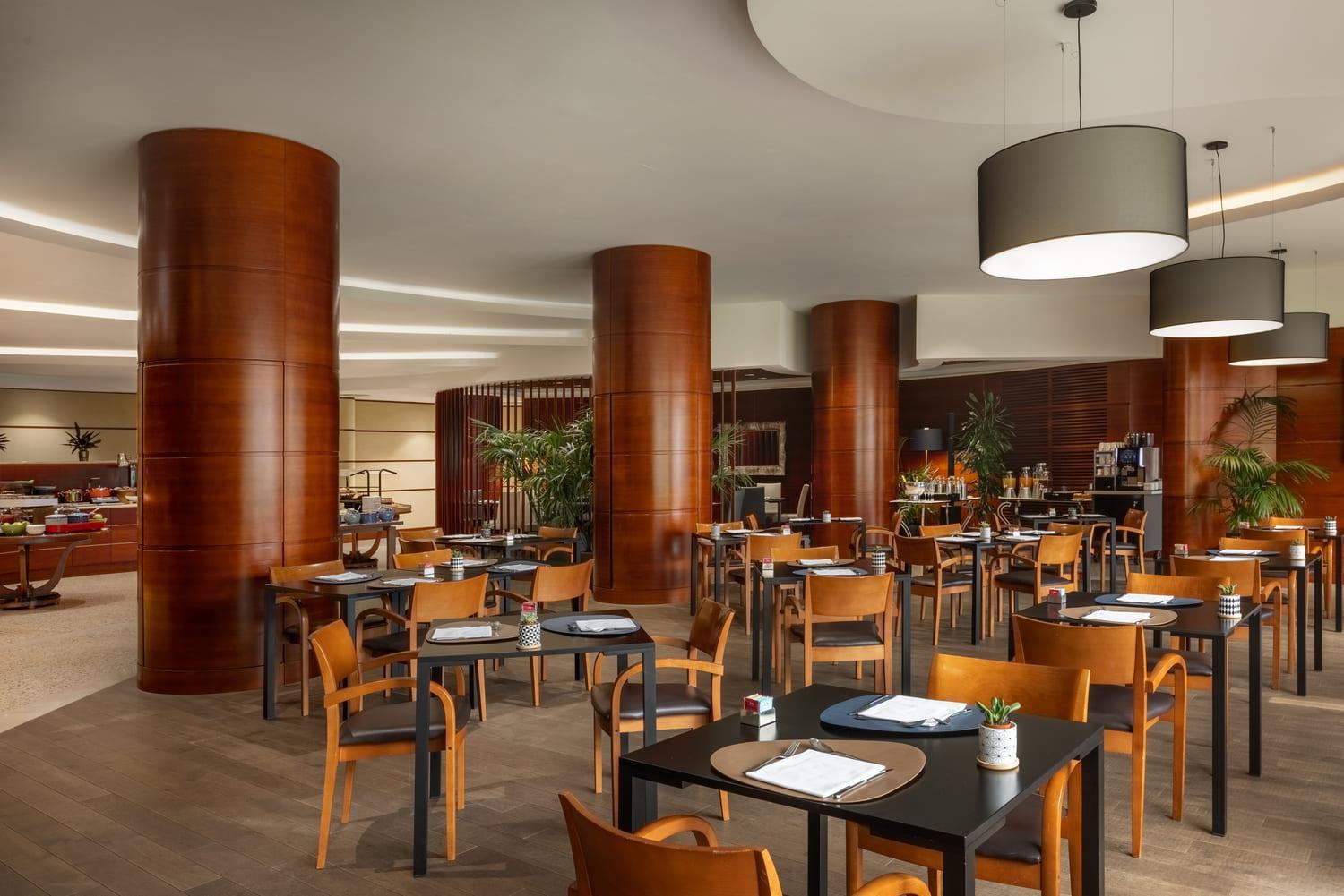 Una Hotels Cusani Milano Bagian luar foto