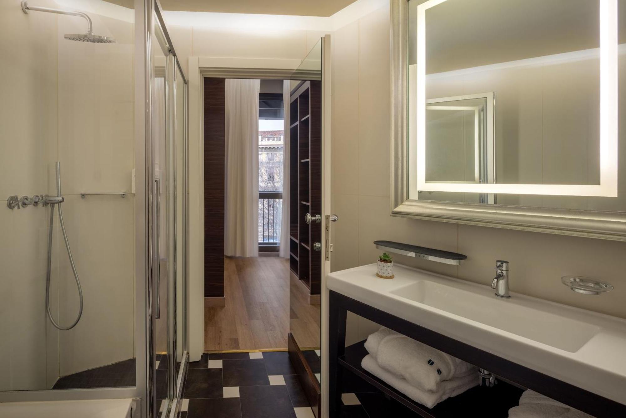 Una Hotels Cusani Milano Bagian luar foto