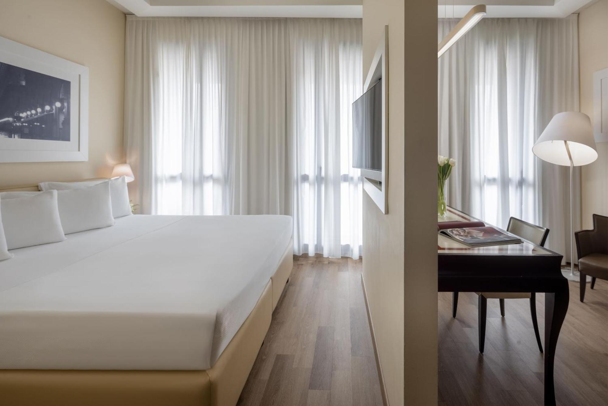 Una Hotels Cusani Milano Bagian luar foto